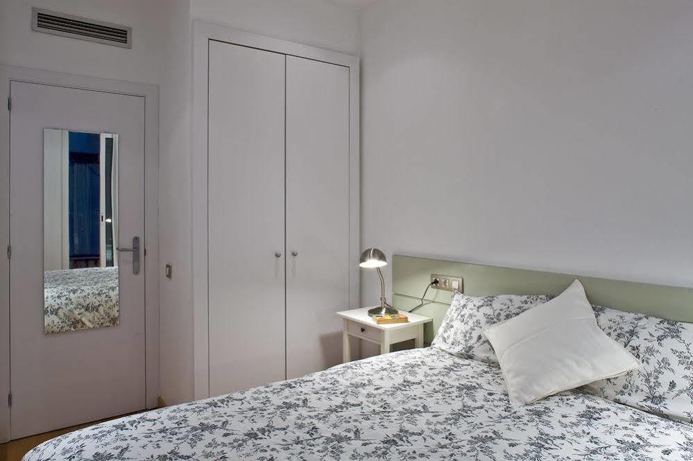 Flateli Lluria * Barcelona